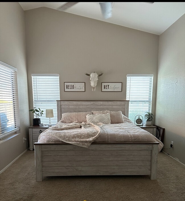 Photo - 4043 W Desert Hollow Dr