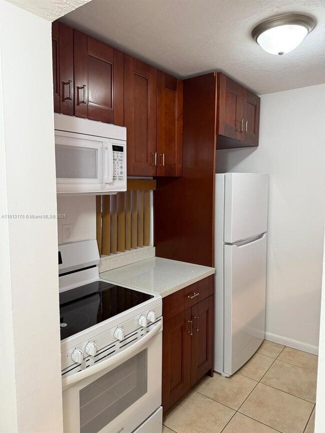 Photo - 8560 N Sherman Cir Condo Unit 204