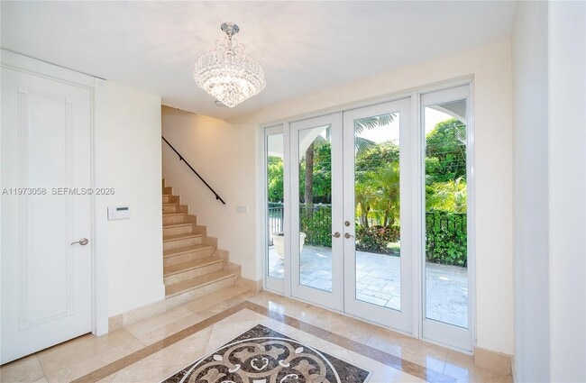 Photo - 541 S Mashta Dr