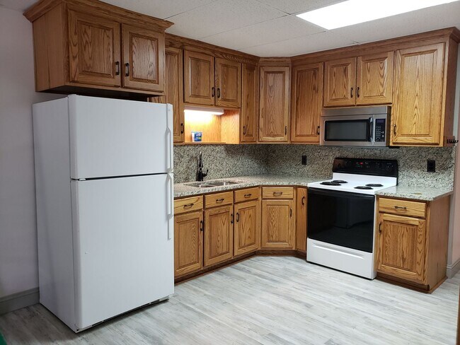 Photo - 15475 Oak Rd Unidad Apt. 4