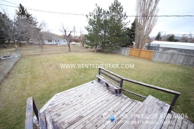 Photo - 1300 W Eldredge Rd