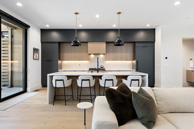 Photo - 10131 Jake's Wy