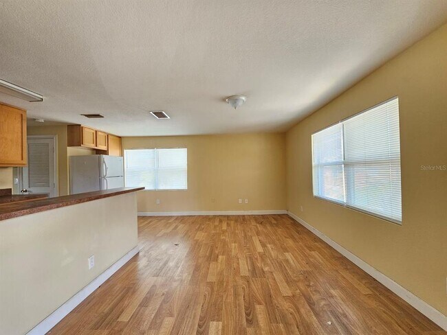 Photo - 117 N Evergreen Ave Unit 205