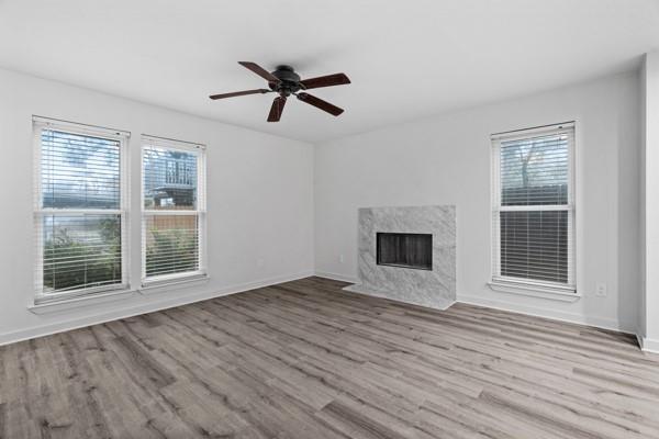 Photo - 8406 Lyndon Ln