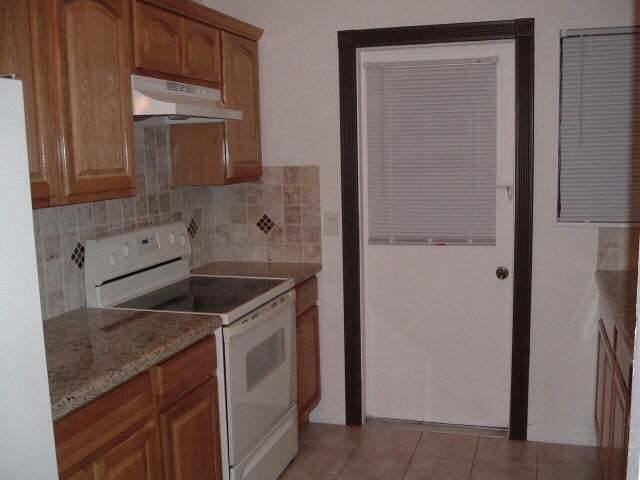 Building Photo - 1070 Goldenrod Rd Rental