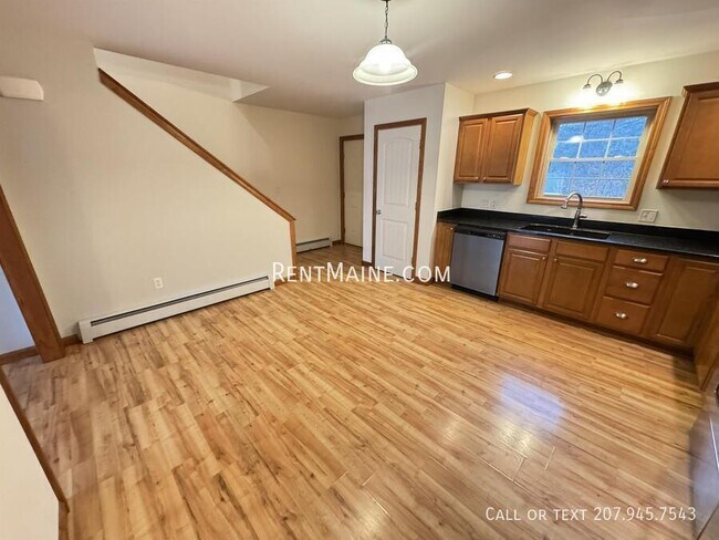 Photo - 208 Western Ave Unidad 6
