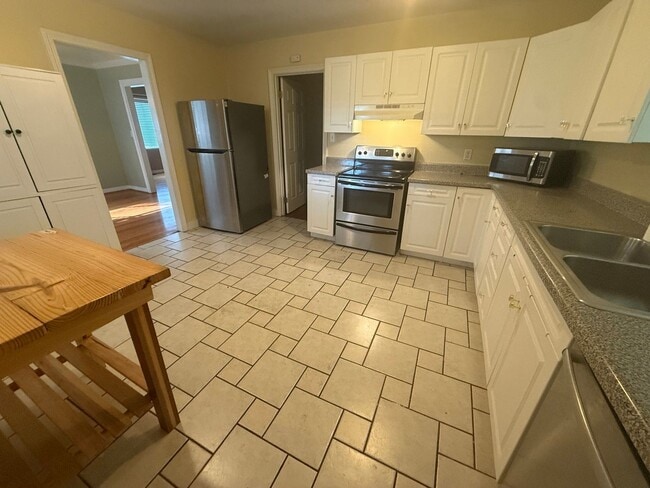 1144 Del Ray Dr