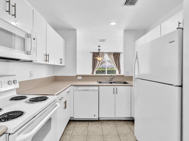 Photo - 9920 NW 19th Pl