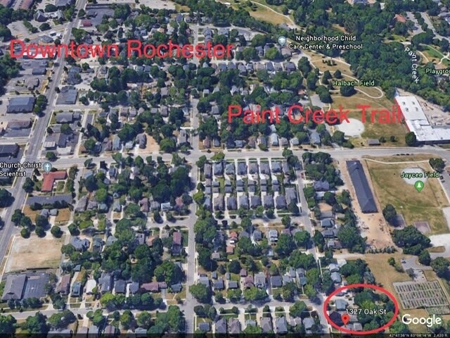 Photo - 1327 N Oak St