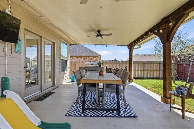 Photo - 253 Calvert St