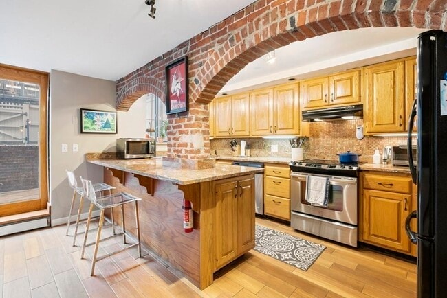 Building Photo - 34 Union Pk St Unit 1 Rental