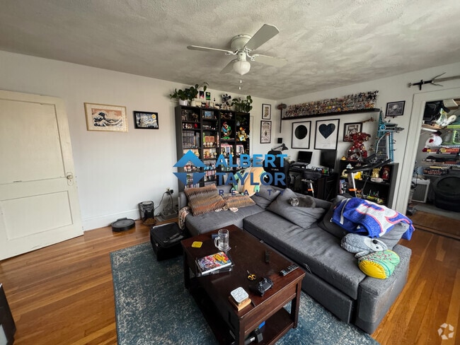 Building Photo - 406 Highland Ave Rental