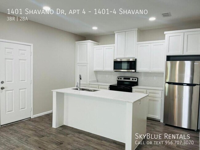 Building Photo - 1401 Shavano Dr Unit 1401-4 Shavano Rental