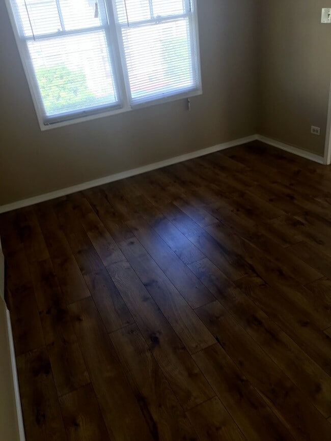 Photo - CONVENIENT TO UCSD MEDICAL!!! Unit 132 Lewis Street