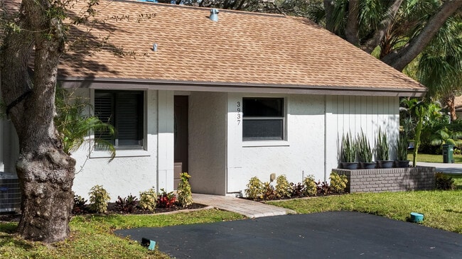 Photo - 3937 Arelia Dr