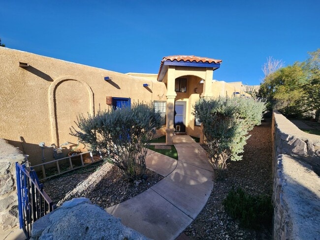 Photo - 2050 Pinecone Way