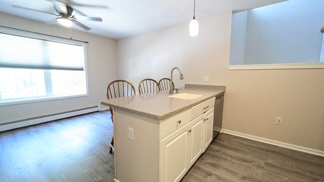 1465 Hooksett Rd