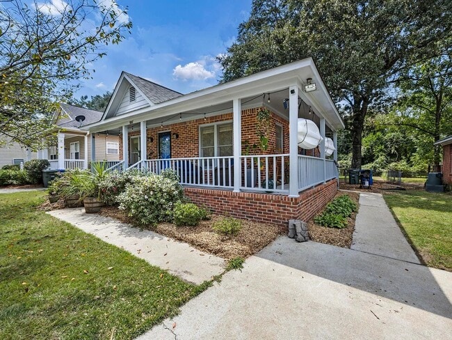Photo - 1007 Chevis St