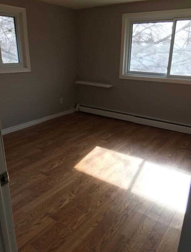 Photo - 18 Couture Dr Unit 3