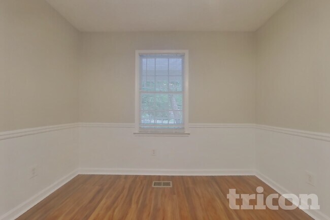 Photo - 297 N Briar Ridge