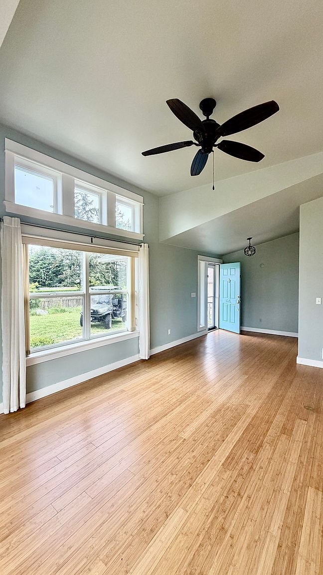 Photo - 5469 S Shore Dr