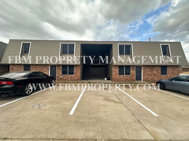 Photo - Willow Court Apartments, Unit 204 - 2 Bedroom, 1 Bathroom Apartment Home in Mexia, TX! Unit 204