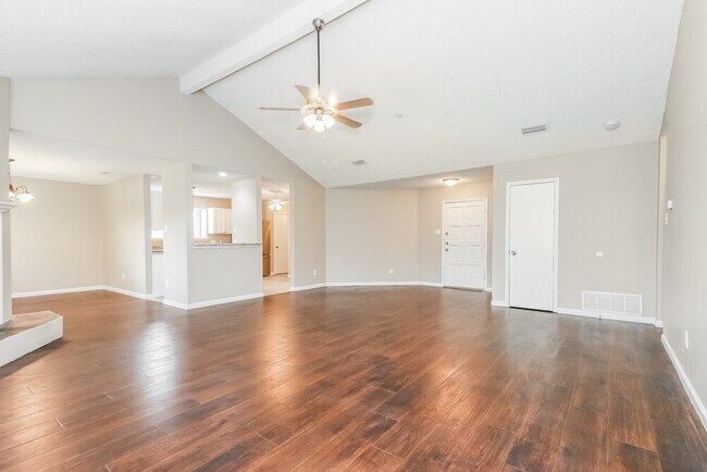 Photo - 4213 Claremont Dr