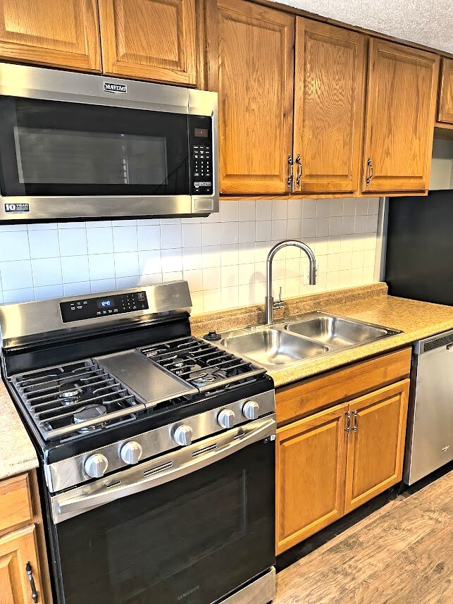 Photo - 1967 Dutch Village Dr Townhome