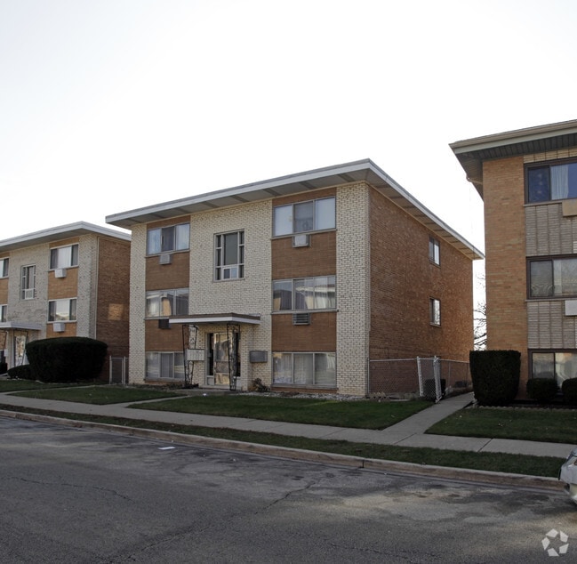 8343 Oconnor Dr Apartments For Rent in River Grove, IL