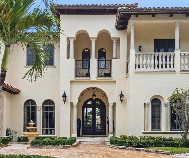 Photo - 2901 NE 22nd Ct