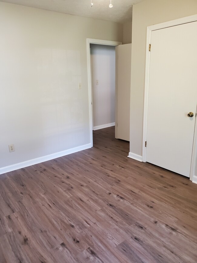 Photo - 320 Chase Dr Unit 320