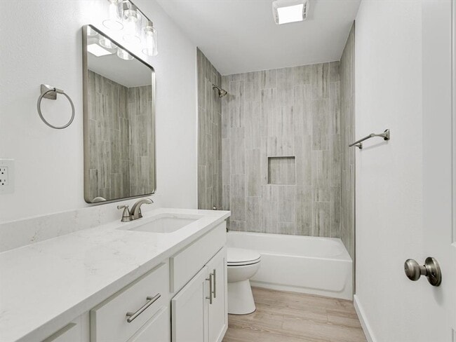 Photo - 11204 Iron Oak Trail