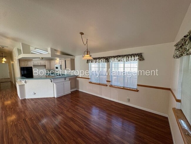 Photo - 1129 Gambrel Dr
