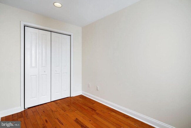 Photo - 3149 Tilton St
