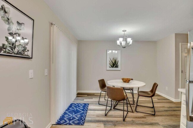 Photo - 2301 Salt Springs Pl