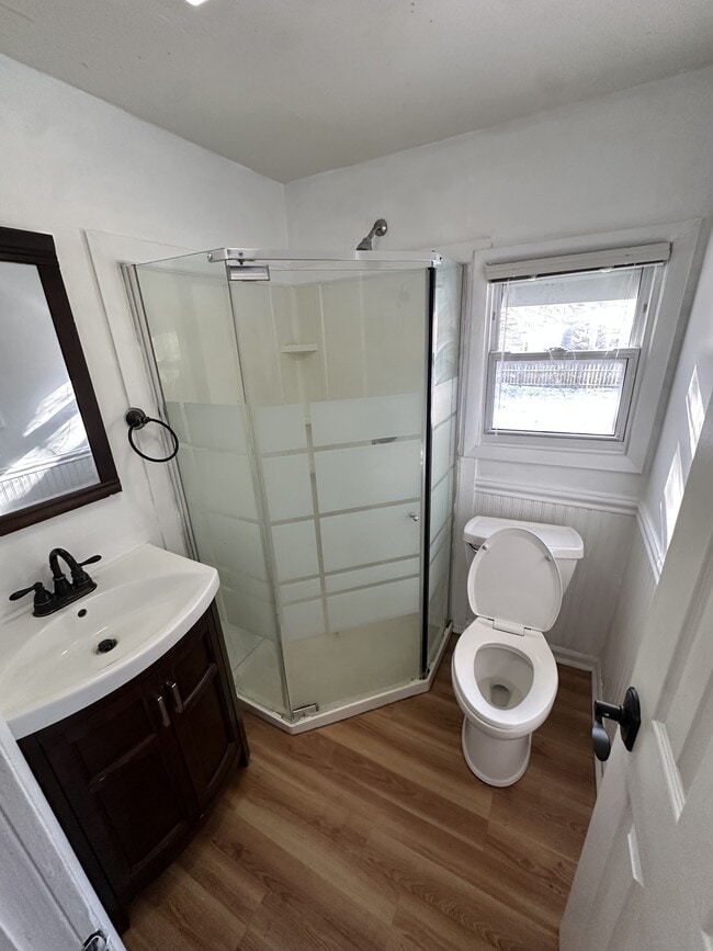 Photo - 215 Dunlap St