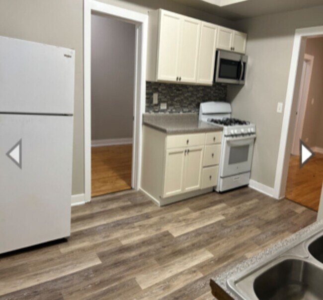 Photo - 1500 48th Ct Unit 3E