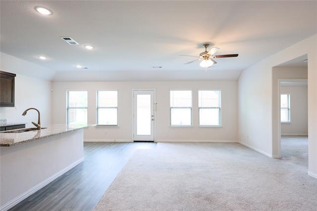 Photo - 4012 Mockingbird Ln
