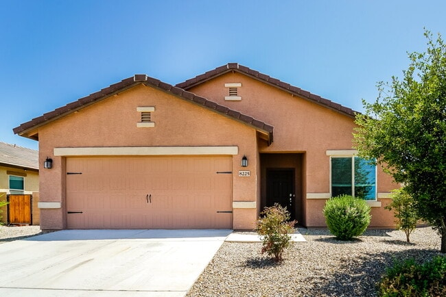 Building Photo - 8225 W Kittiwake Ln Rental