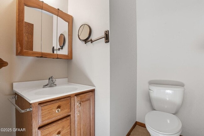 Photo - 322 N 7th St Unidad House