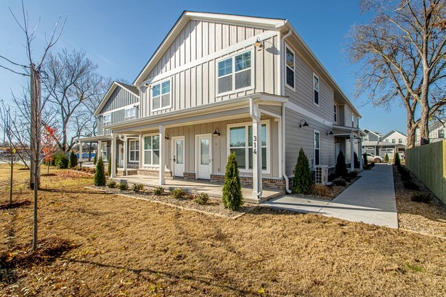 Photo - 1 Bed 1.5 Bath Luxury Energy Efficient Tow...