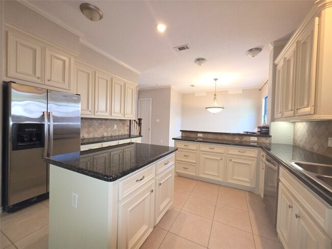 Photo - 1898 Longmire Rd Unit 8