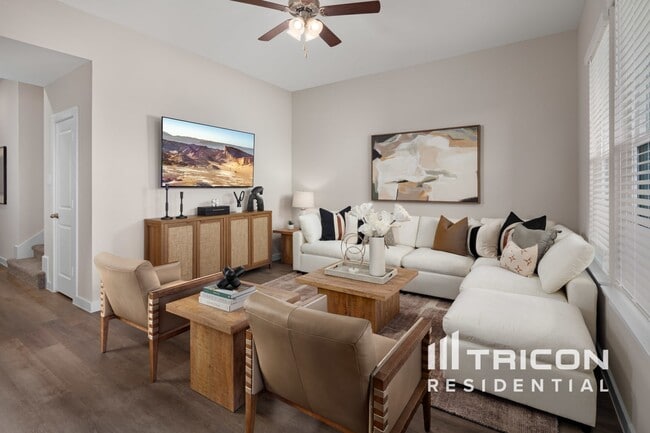 Photo - 309 Northall Ct