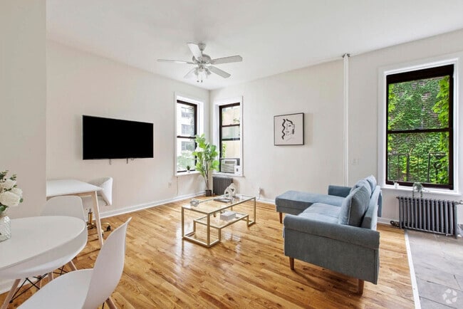 Building Photo - 300 E 69th St Rental