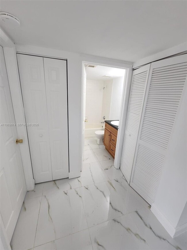 Photo - 9845 Nob Hill Ct Unit 9845