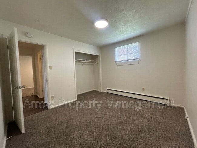 Photo - 609 W 14th St