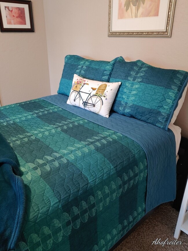 Photo - 2783 E Lookout Dr