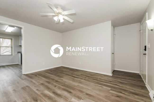 3 Bedroom Pet-Friendly Home in Kansas City, MO with Main Street Renewal