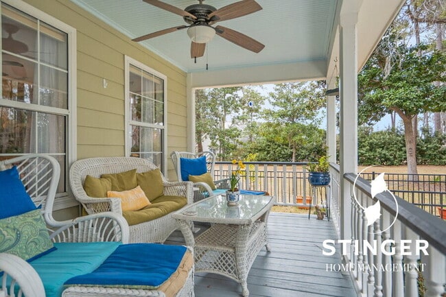 Photo - 1808 Lenora Dr