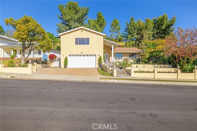 Photo - 17527 Orna Dr House